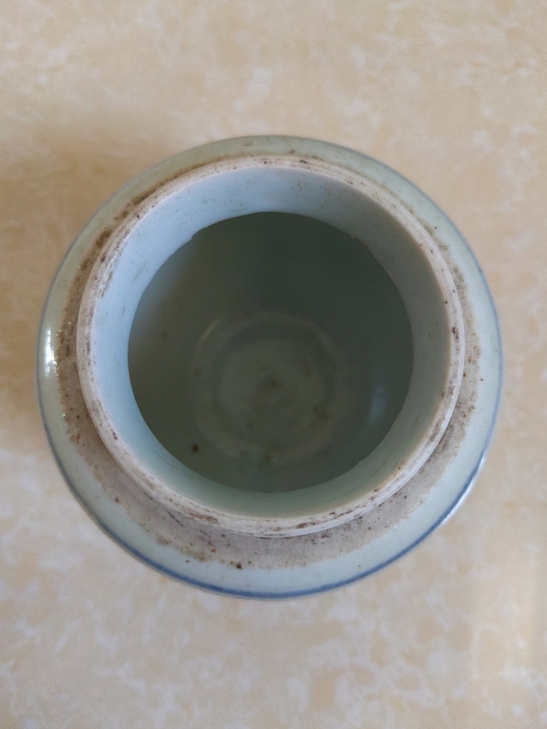古玩陶瓷清中期福建窯口青花罐拍賣,當前價格1600元