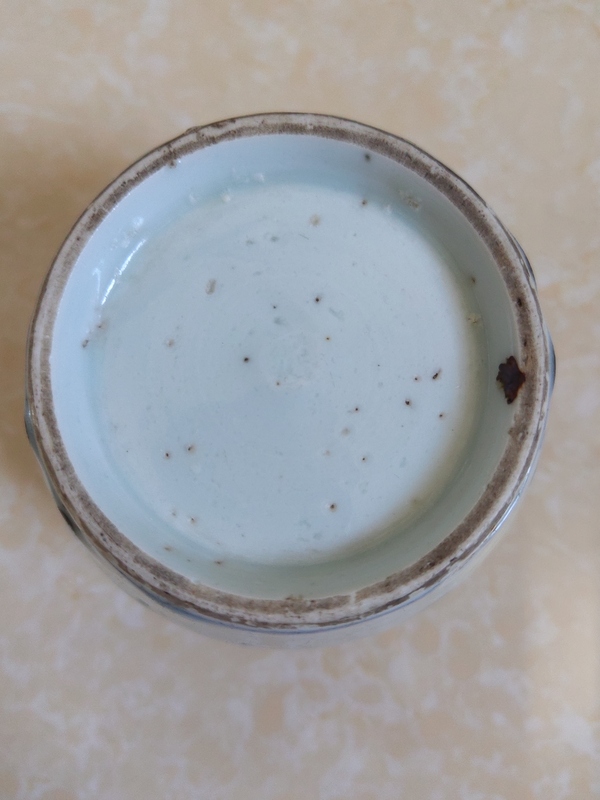 古玩陶瓷清中期福建窯口青花罐拍賣,當前價格1600元