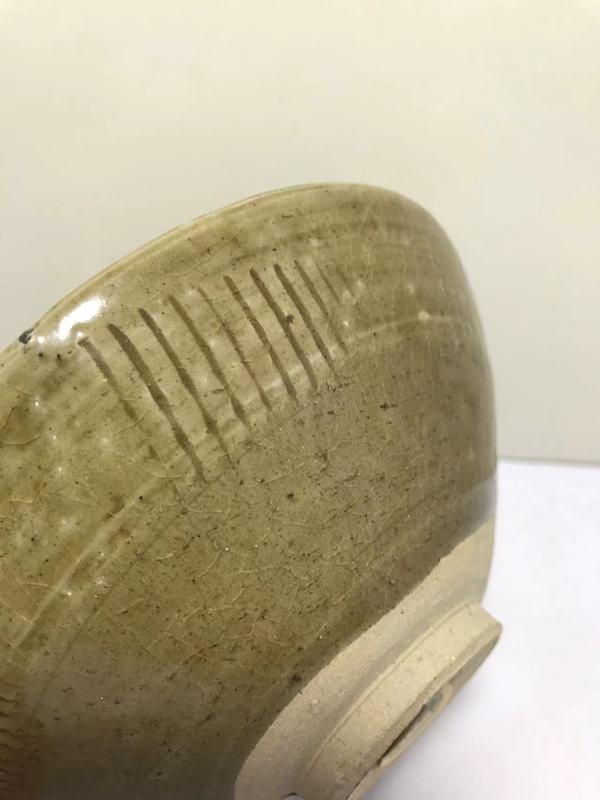 古玩陶瓷青釉劃花碗拍賣,當(dāng)前價格5800元