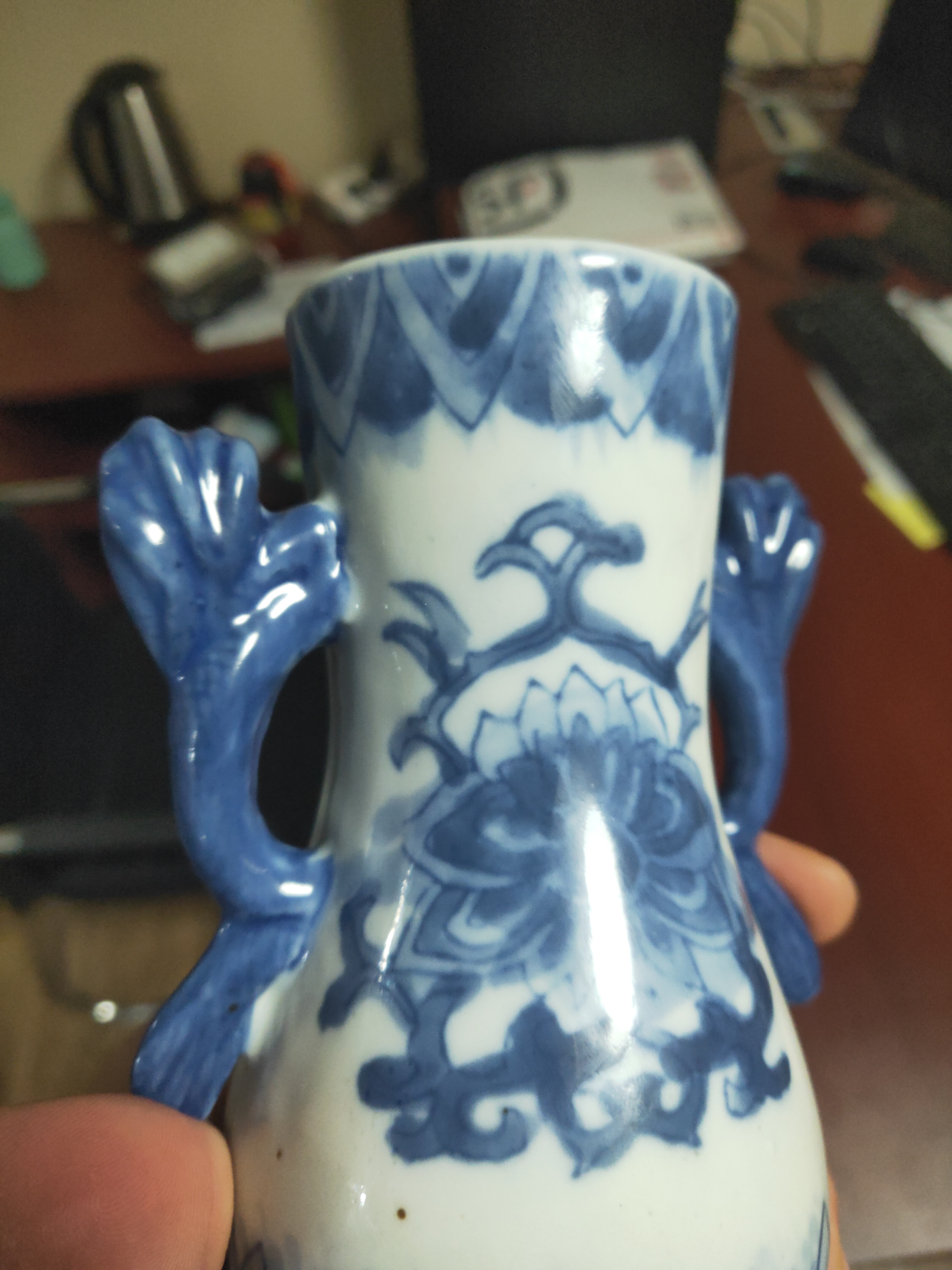 域鉴古玩】青花双耳瓶葫芦瓶拍卖价格/图片/值多少钱