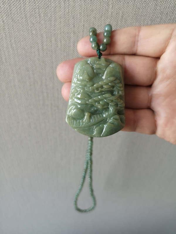 古玩玉器翡翠牌子拍賣,當前價格480元