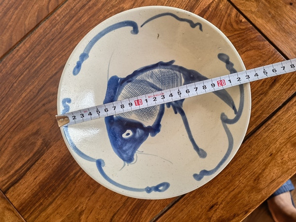 古玩陶瓷這么好的品相魚盤漂亮還是難得拍賣,當(dāng)前價(jià)格288元