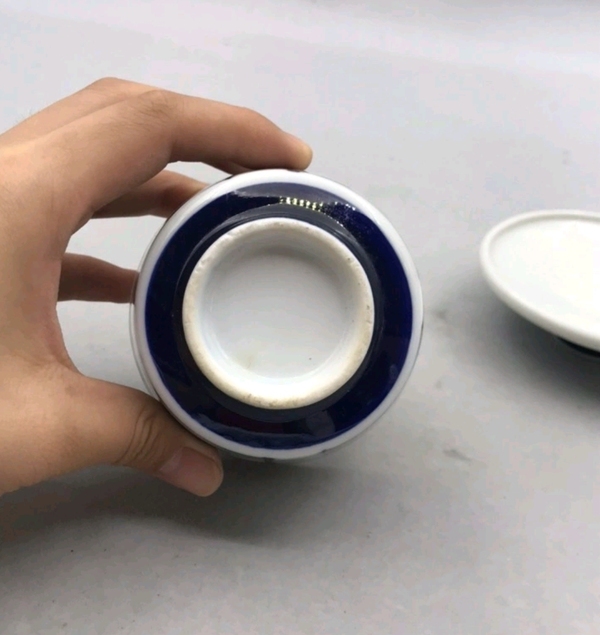 古玩陶瓷六十至八十年代春夏秋冬青花蓋杯拍賣,當前價格220元