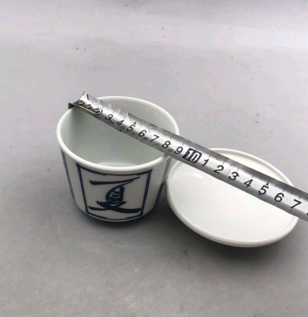 古玩陶瓷六十至八十年代春夏秋冬青花蓋杯拍賣,當前價格220元