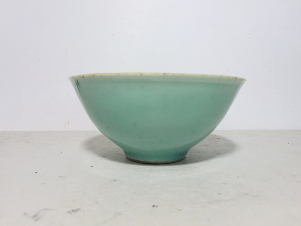 古玩陶瓷豆青釉碗拍賣,當前價格299元