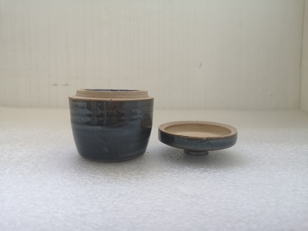 古玩陶瓷清代磁州窯系蓋罐拍賣,當前價格345元