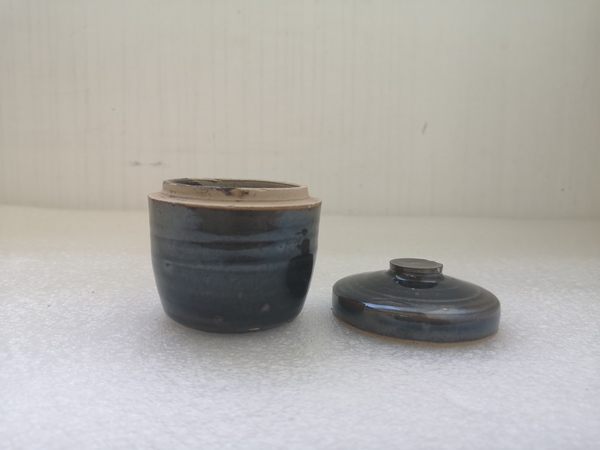 古玩陶瓷清代磁州窯系蓋罐拍賣,當前價格345元