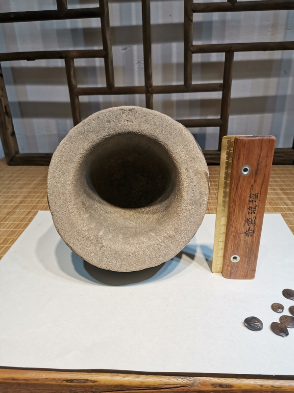 古玩雜項石臼拍賣，當(dāng)前價格550元