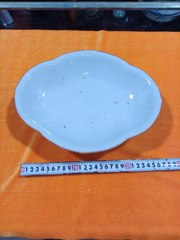 古玩陶瓷清晚期粉彩花鳥紋供盤拍賣,當前價格1680元