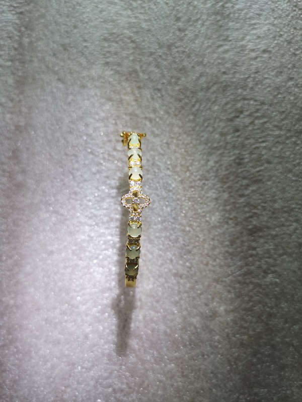 古玩玉器翡翠鐲子拍賣,當前價格550元