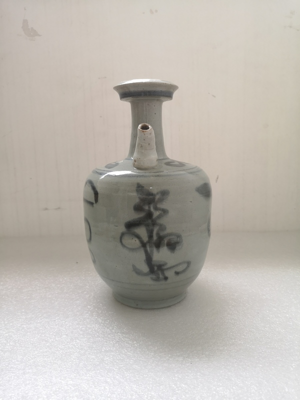 古玩陶瓷青花花卉紋酒壺拍賣,當(dāng)前價格980元