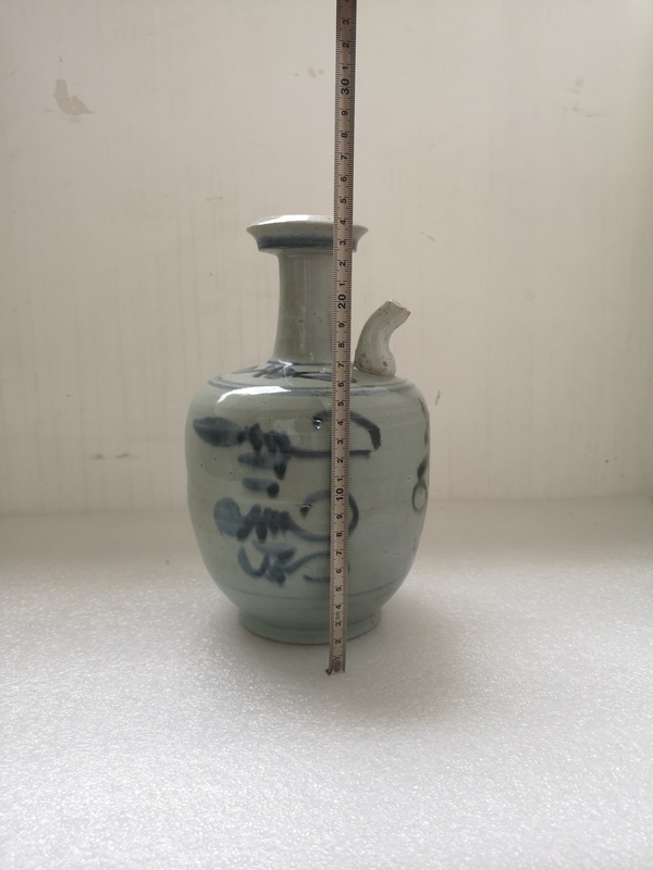 古玩陶瓷青花花卉紋酒壺拍賣,當(dāng)前價格980元