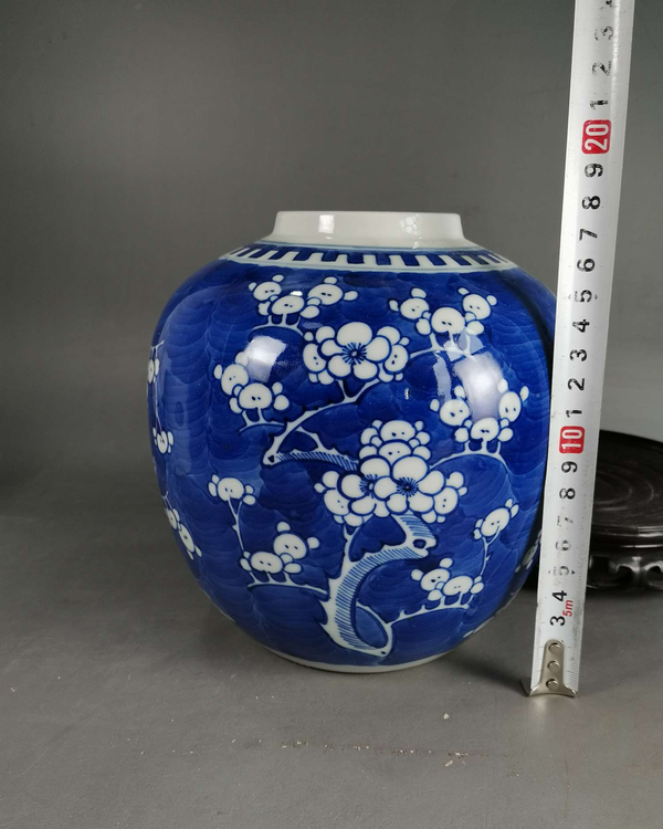 古玩陶瓷青花冰梅紋罐拍賣,當前價格1999元