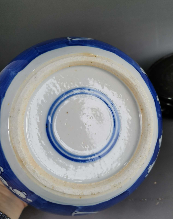 古玩陶瓷青花冰梅紋罐拍賣,當前價格1999元