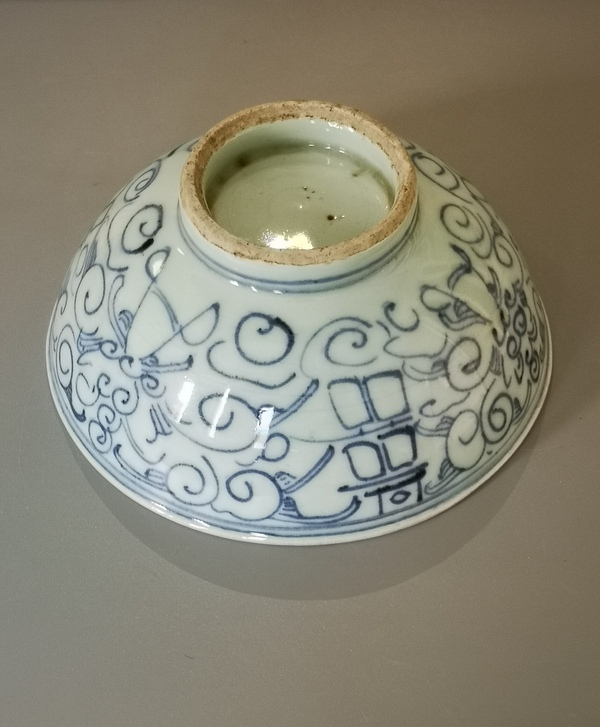 古玩陶瓷清中期.青花纏枝蓮喜字碗(1728-1780)拍賣,當(dāng)前價(jià)格1699元
