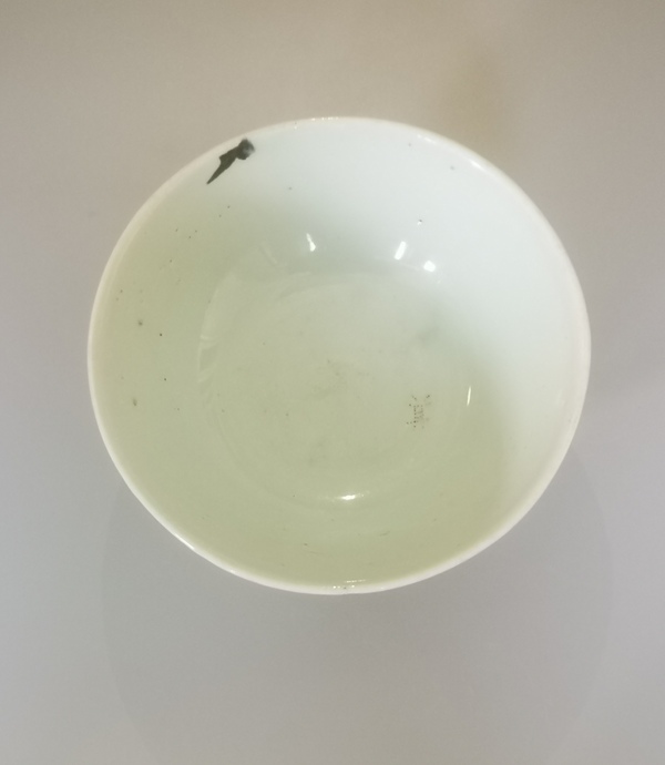 古玩陶瓷清中期.青花纏枝蓮喜字碗(1728-1780)拍賣,當(dāng)前價(jià)格1699元