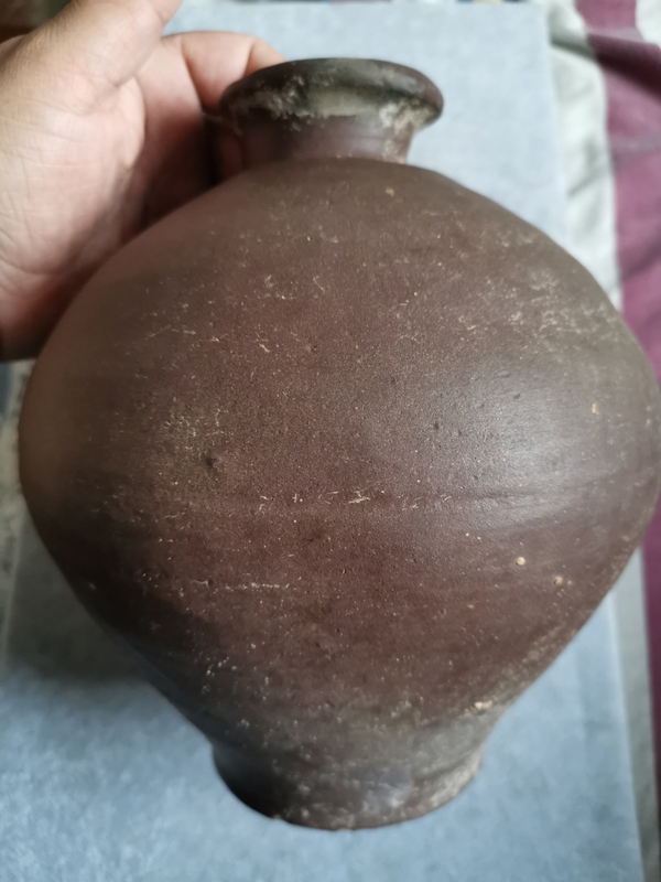 古玩陶瓷明代褐釉瓶梅瓶拍賣,當前價格1200元
