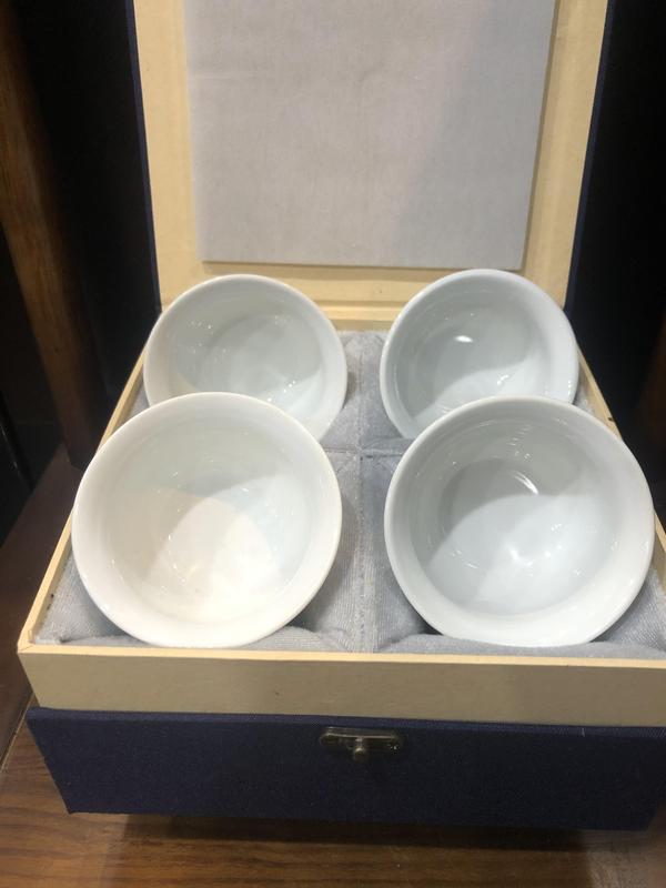 古玩陶瓷創匯?白釉杯拍賣，當前價格499元
