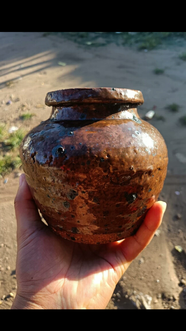 古玩陶瓷明末清初~火石紅釉蘋果蹲拍賣,當前價格388元