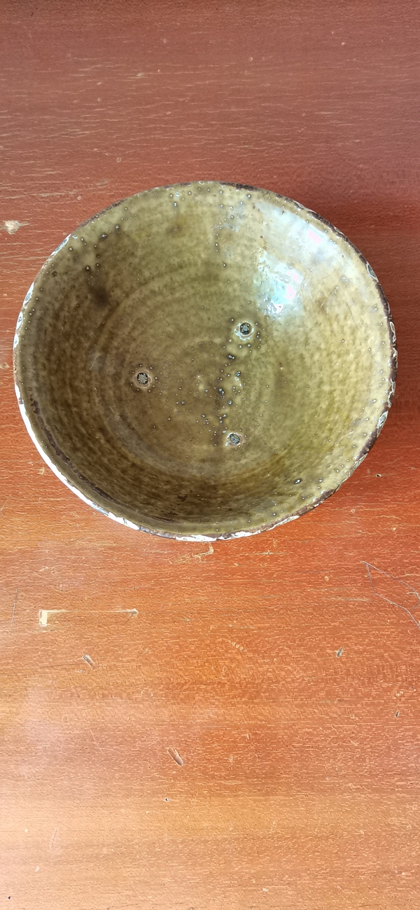 古玩陶瓷唐代褐釉餅足碗拍賣,當(dāng)前價(jià)格3000元