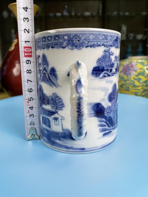 古玩陶瓷清乾隆 極品細路青花樓臺亭閣山水紋執杯拍賣,當前價格950元