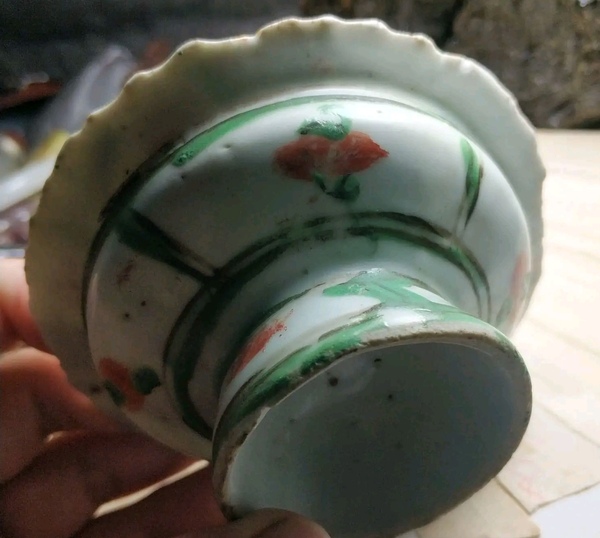 古玩陶瓷清代道光至咸豐花卉紋彩繪花口高足盤拍賣,當前價格1000元