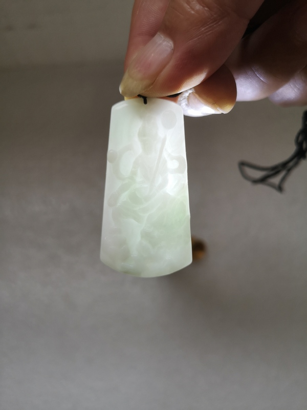 古玩玉器觀音拍賣,當(dāng)前價(jià)格298元