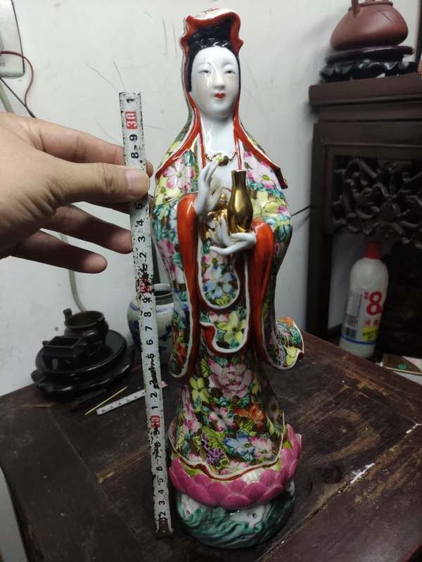 古玩陶瓷創匯?粉彩觀音立像拍賣,當前價格700元
