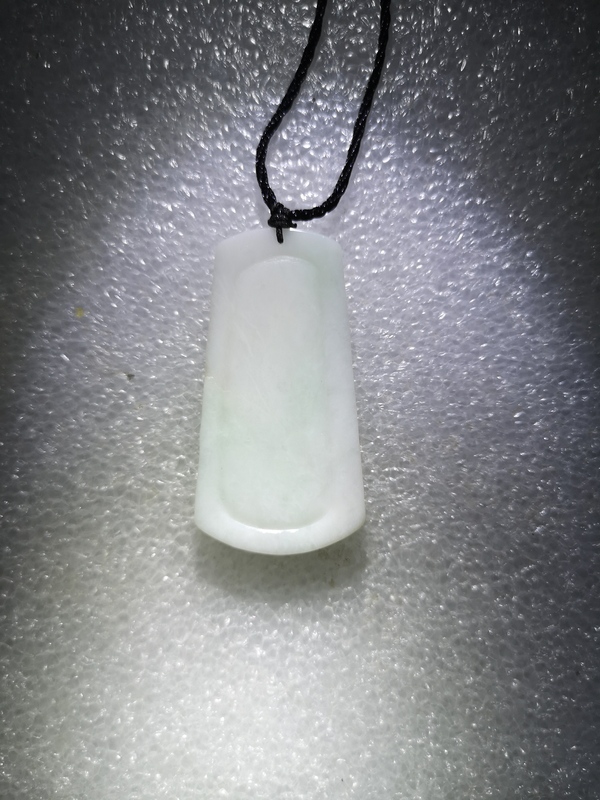 古玩玉器觀音拍賣,當(dāng)前價(jià)格298元