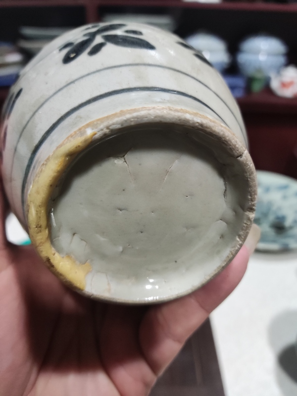 古玩陶瓷明晚期青花花卉紋罐拍賣,當前價格988元