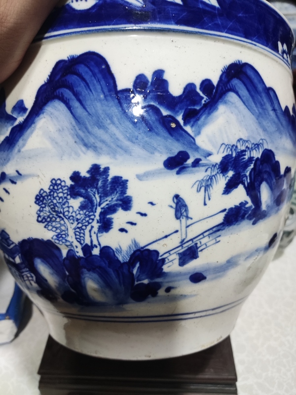 古玩陶瓷晚清山水紋青花缸拍賣,當前價格3688元