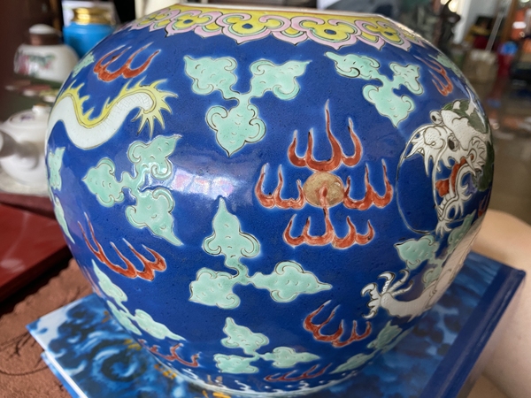 古玩陶瓷清中晚期藍彩云龍紋西瓜罐拍賣,當前價格12500元