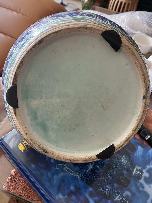 古玩陶瓷清中晚期藍彩云龍紋西瓜罐拍賣,當前價格12500元
