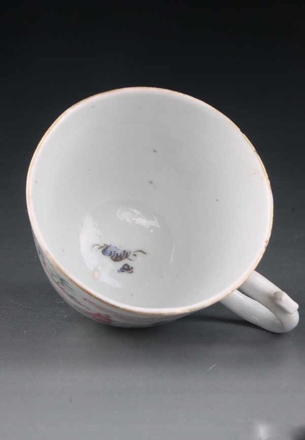 古玩陶瓷SJ-136】清雍正??粉彩通景耕作圖把杯拍賣,當前價格8000元