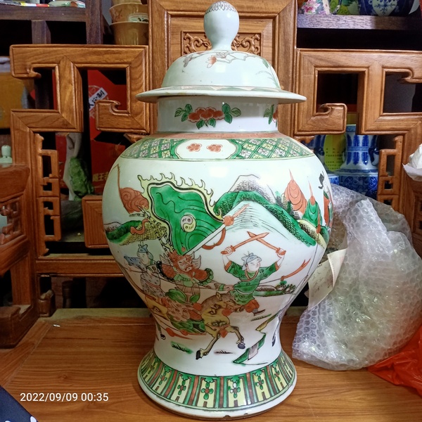 古玩陶瓷晚清五彩三國人物將軍罐拍賣,當前價格18888元