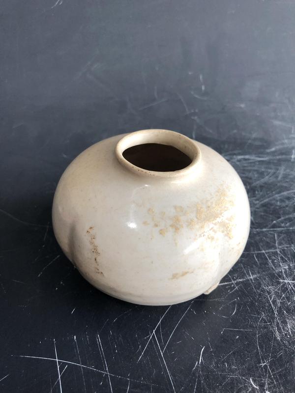 古玩轉(zhuǎn)賣青白釉瓜棱水盂拍賣，當(dāng)前價(jià)格0元