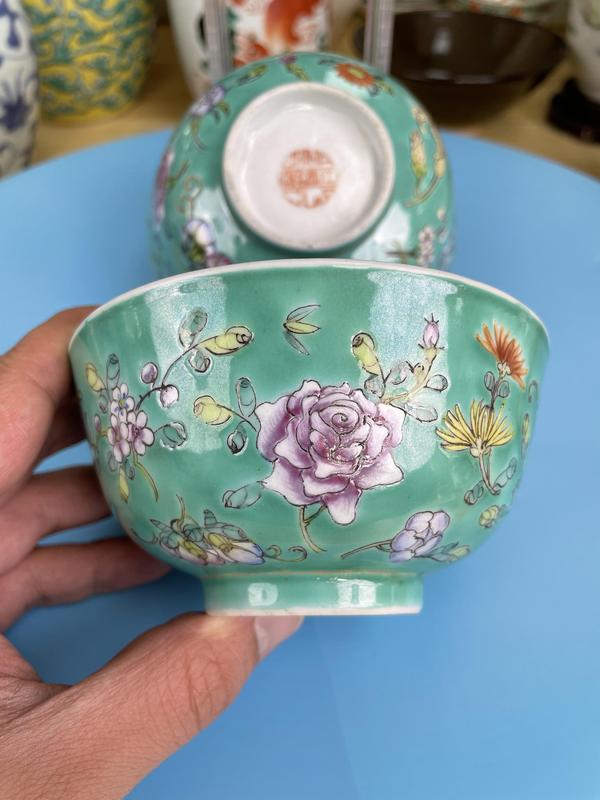 古玩陶瓷民國 精品松石綠地粉彩花卉紋敦式碗一對拍賣,當前價格2500元