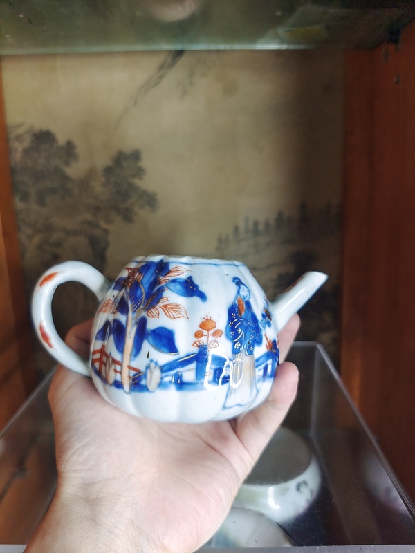 古玩陶瓷康熙仕女壺就賣瓷片錢拍賣,當(dāng)前價(jià)格999元