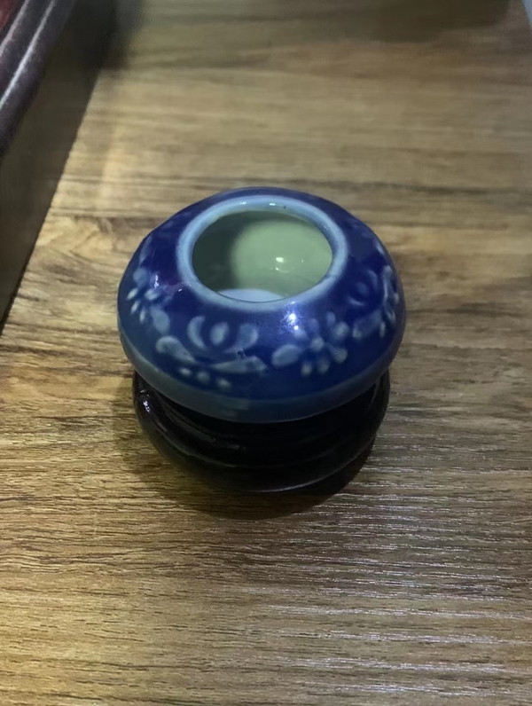 古玩陶瓷今晚放漏祭蘭壓模水盂拍賣,當(dāng)前價(jià)格1599元