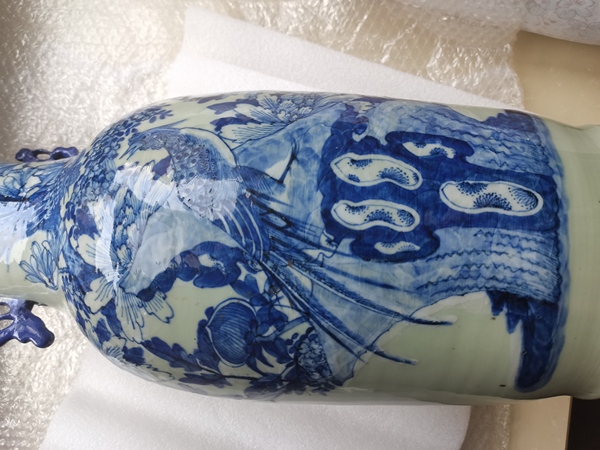 古玩陶瓷晚清花鳥紋青花雙耳盤口瓶拍賣，當前價格3800元