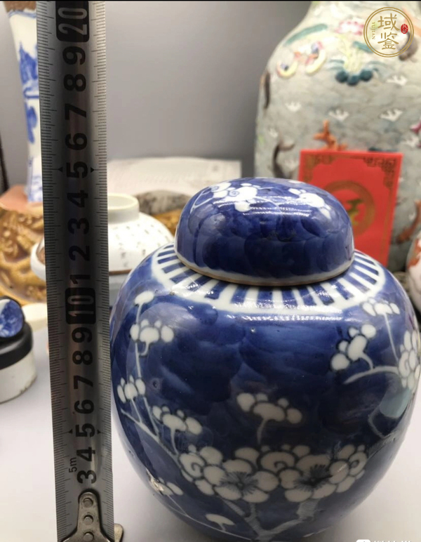 古玩陶瓷青花冰梅圖蓋罐真品鑒賞圖