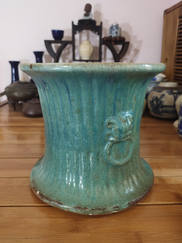 古玩陶瓷清末-綠釉鋪首銜環(huán)尊(信安造款)拍賣,當前價格3600元