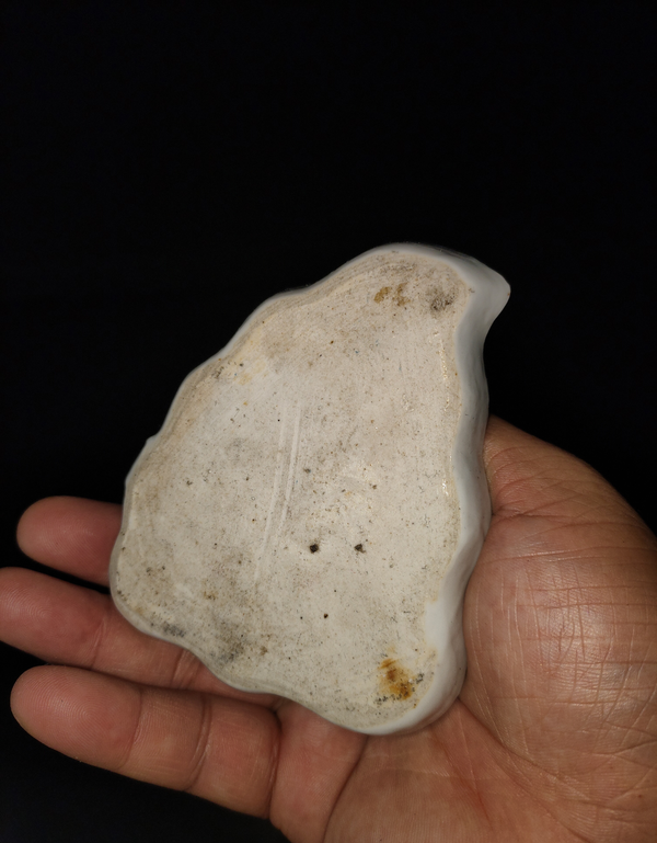 古玩陶瓷晚清民國粉彩花卉紋樹葉型燈臺拍賣,當前價格500元
