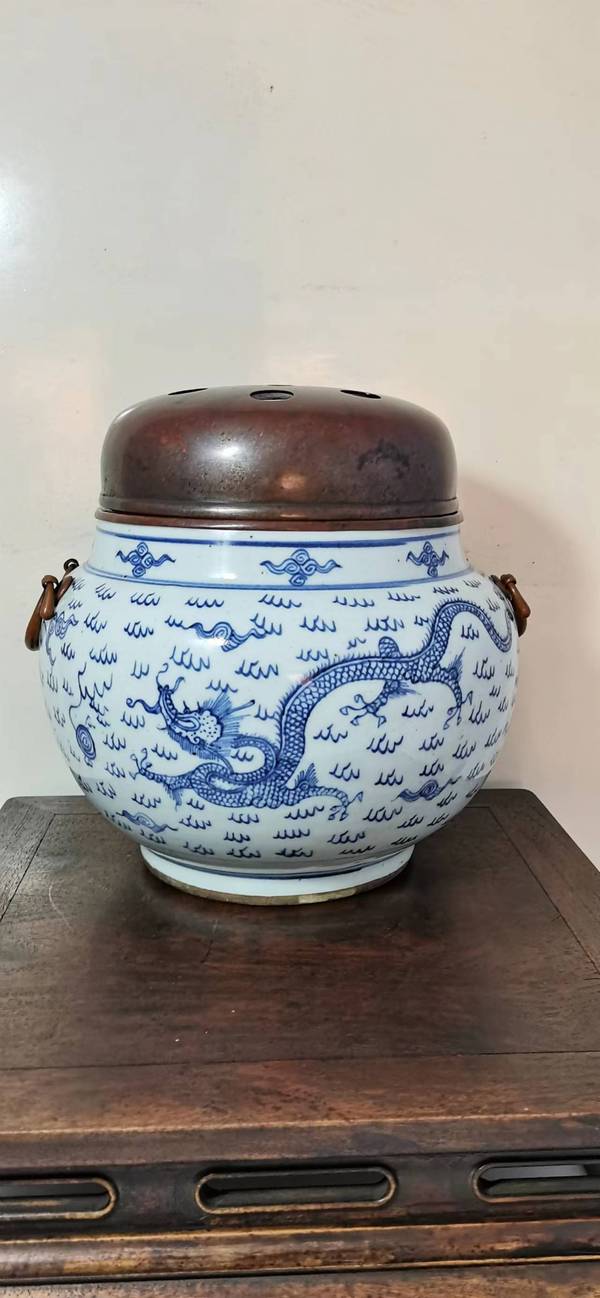 古玩陶瓷清代雍正龍鳳紋青花四系粥罐拍賣,當前價格48000元
