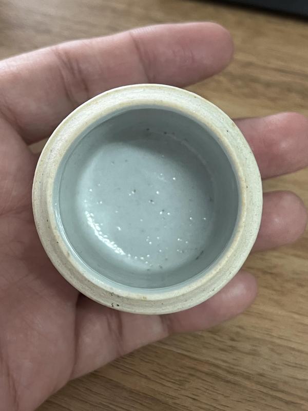 古玩陶瓷晚清山水紋青花蓋盒拍賣,當(dāng)前價(jià)格688元