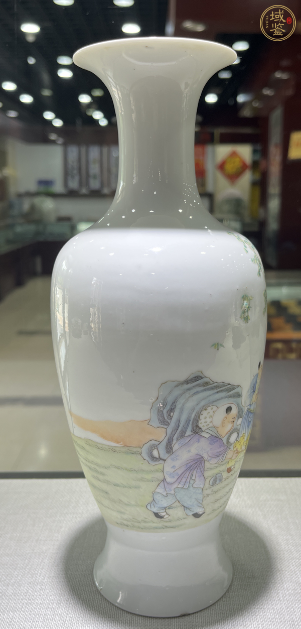 域鉴古玩】民国洪宪年制款人物纹粉彩瓶鉴定结果_民国洪宪年制款
