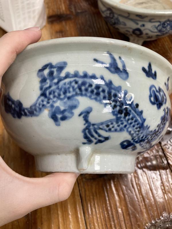 古玩陶瓷德化窯青花龍紋香爐拍賣,當前價格1800元