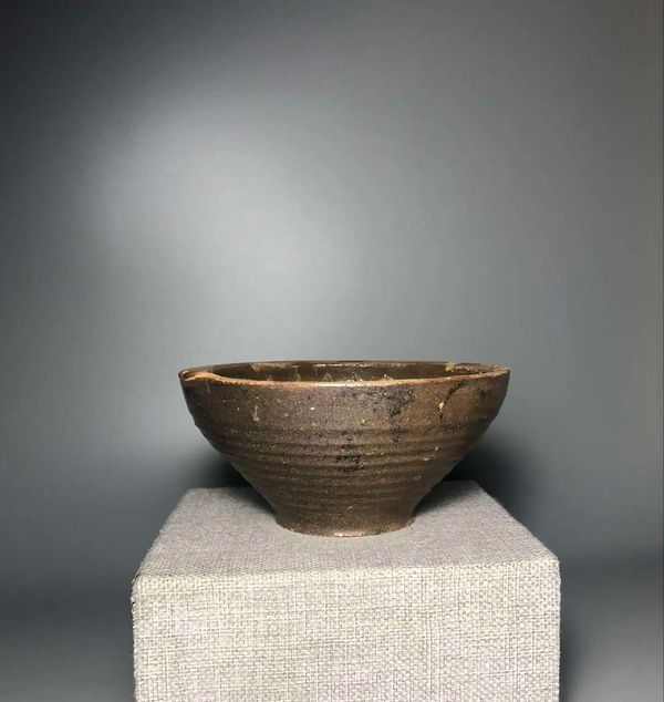 古玩陶瓷明末褐釉茶硯缽拍賣,當前價格688元