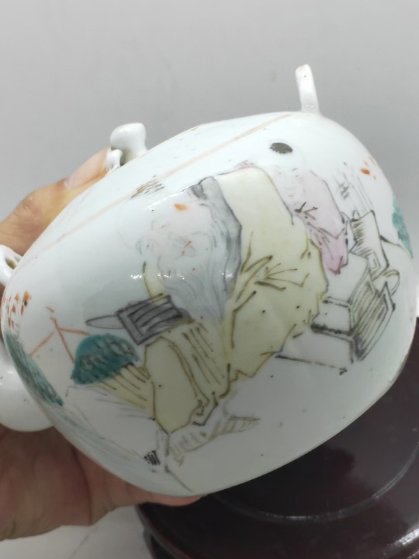 古玩陶瓷清光緒 淺絳彩人物紋提梁壺拍賣,當(dāng)前價(jià)格4600元