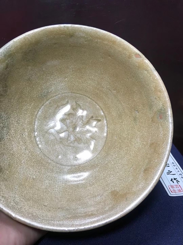 古玩陶瓷宋龍泉刻花紋碗拍賣,當前價格3200元